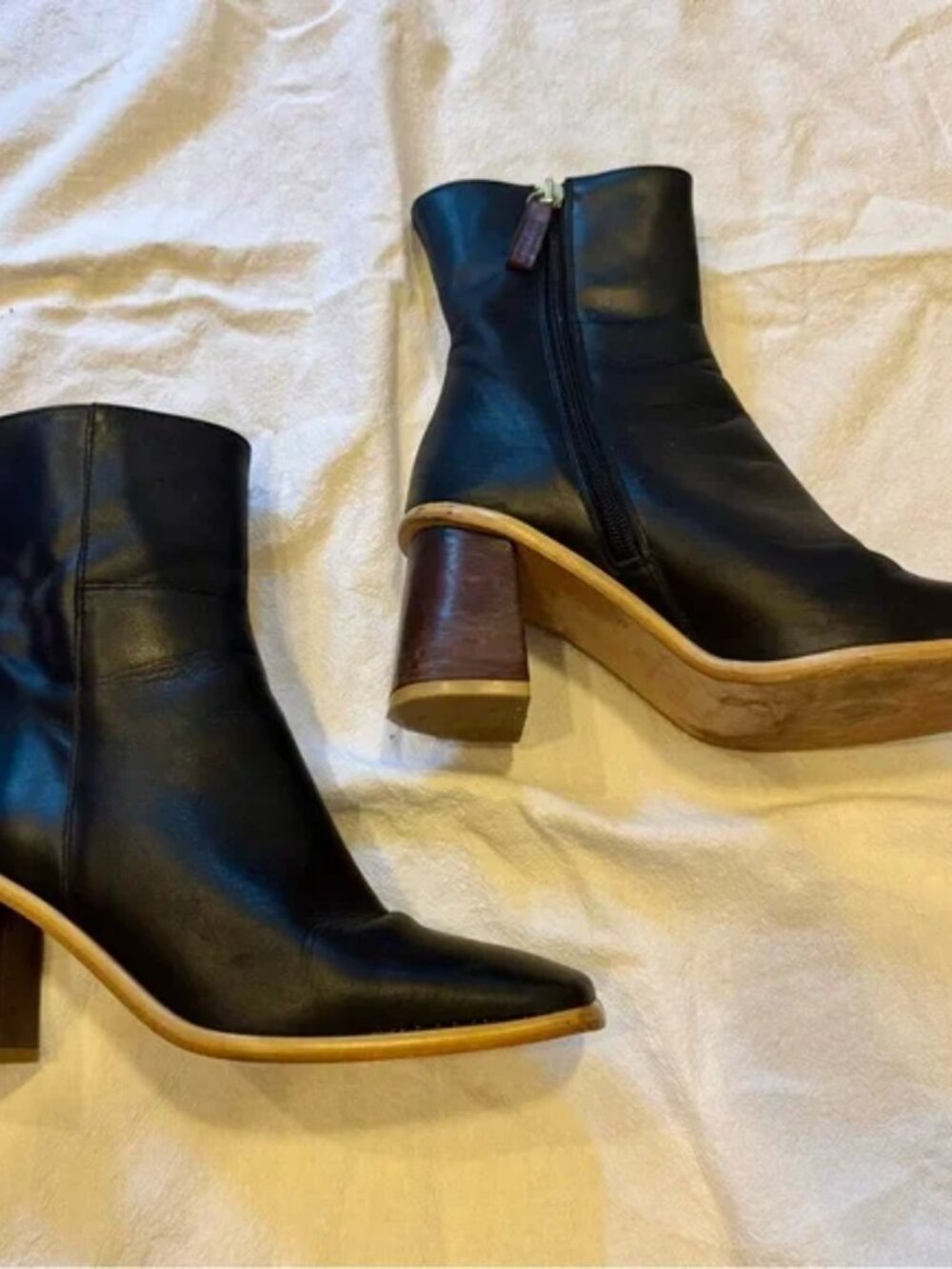 Women's Brown and Tan Aloha Boots